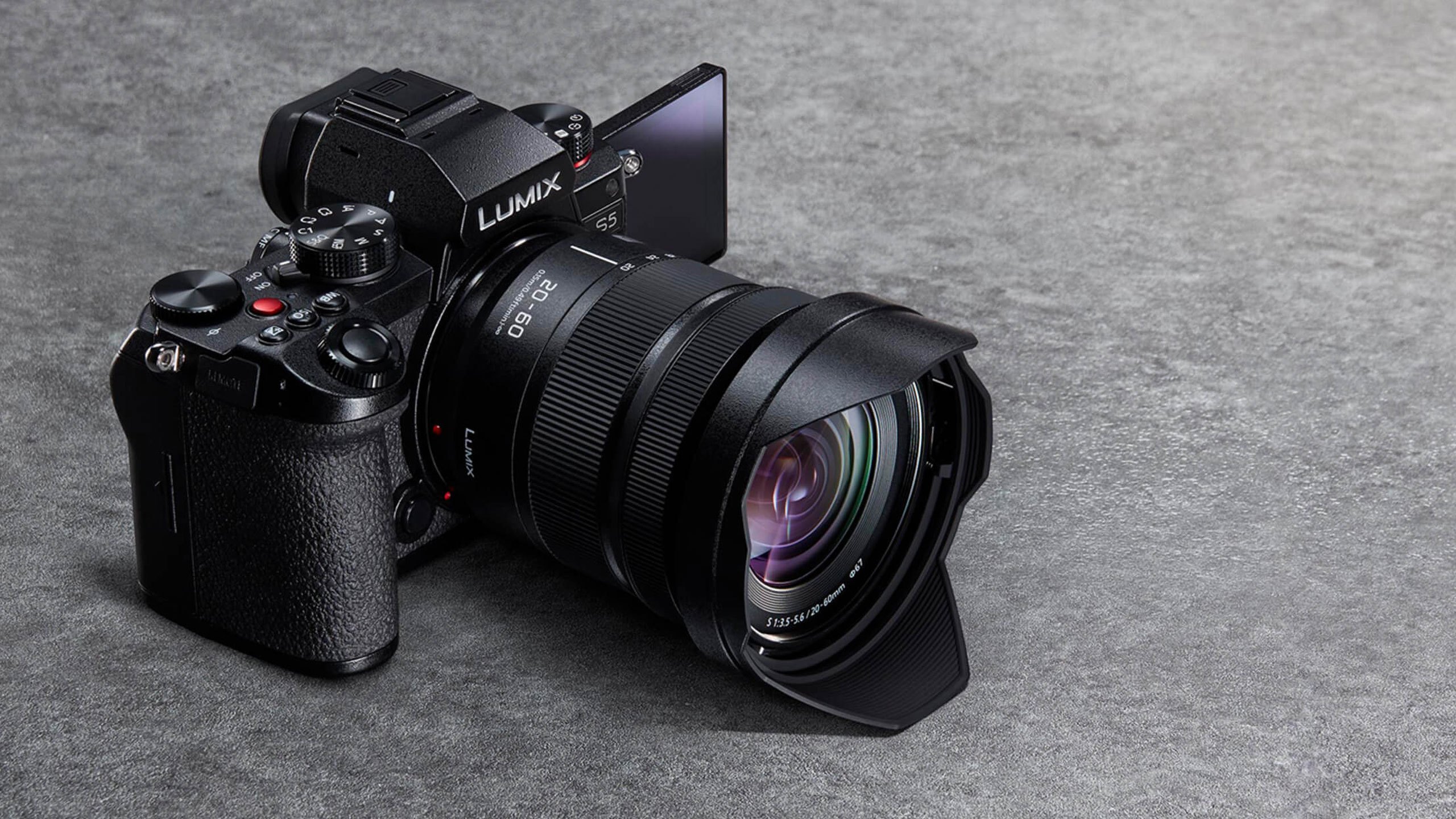 kamera Lumix S5
